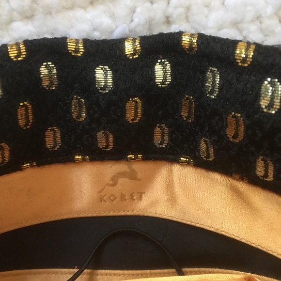 Vintage Koret Clutch - Picture 3 of 10